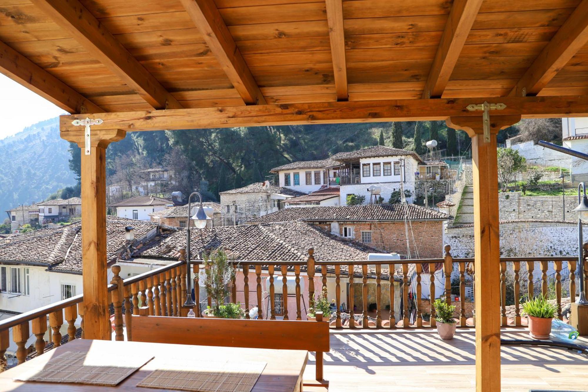 Dd Villa Μπεράτ Εξωτερικό φωτογραφία